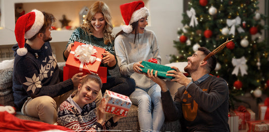 Crafting a Festive Christmas Wonderland with NEU MASTER's Hot Glue Gun and 8V Cordless Rotary Tool